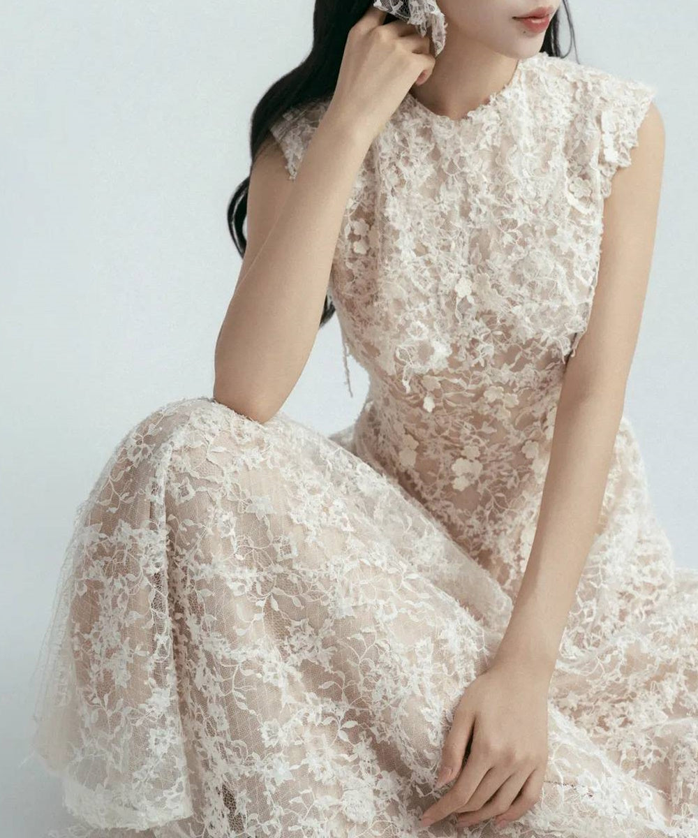 Sleeveless 3D Floral Lace Midi Formal Dress