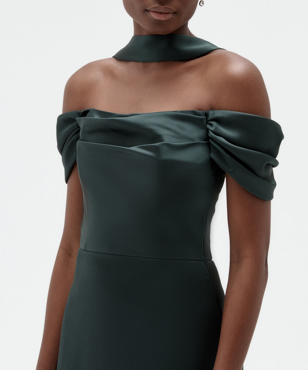 Dark Green Off‑the‑Shoulder Satin Mermaid Evening Gown With Neck Sash