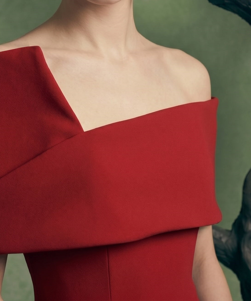 Red Asymmetric Off‑Shoulder Mermaid Evening Gown